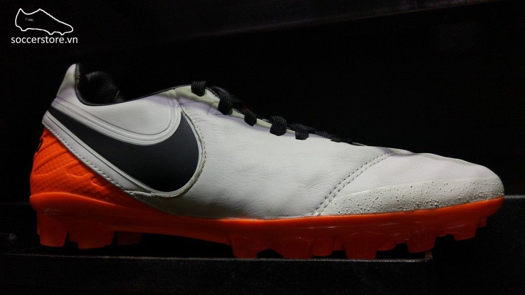 nike tiempo legacy orange